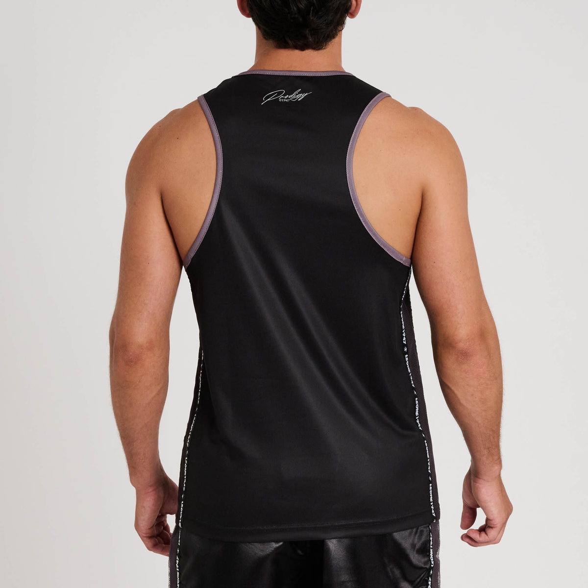 PRODIGY BOXING TANK