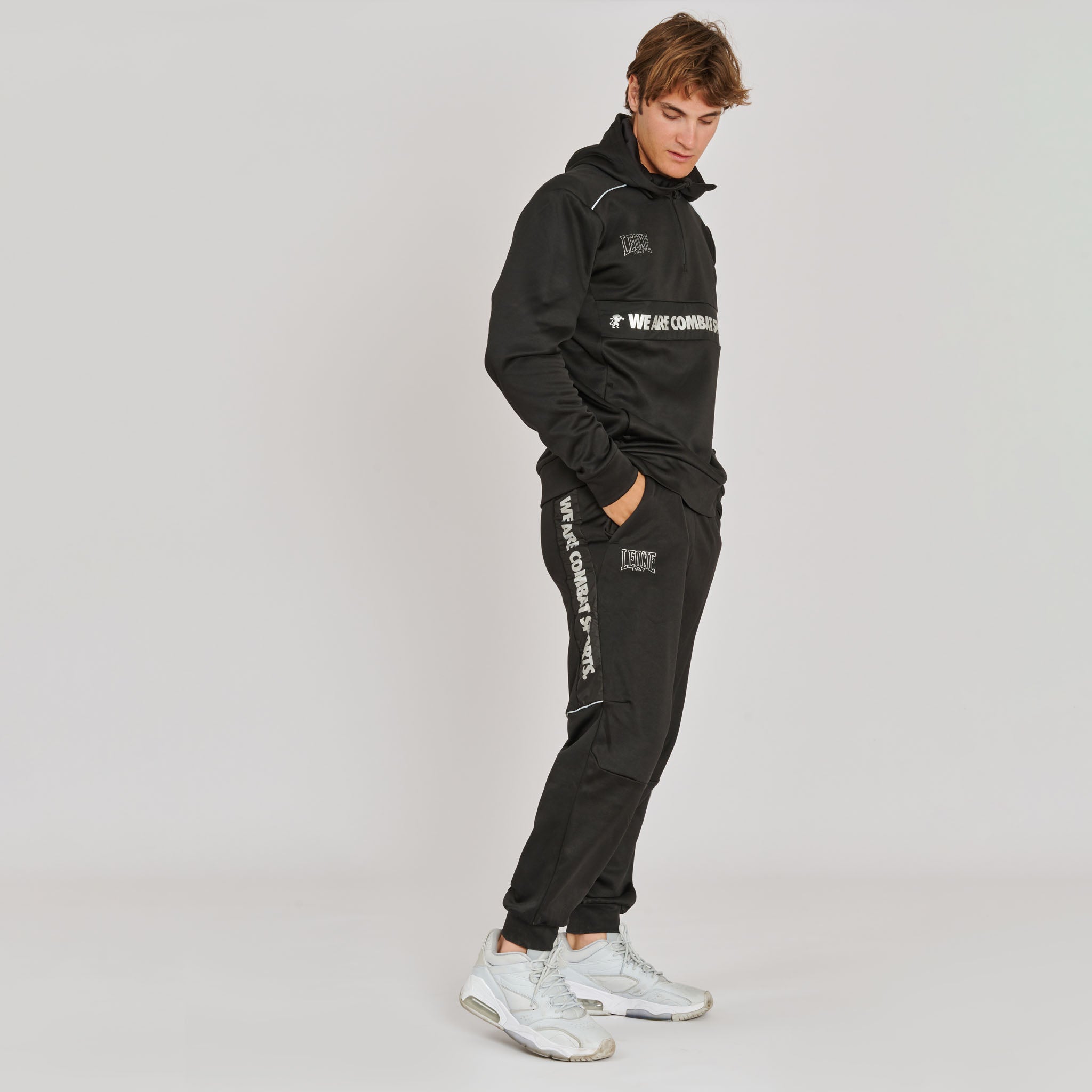 OUTLINE TROUSERS
