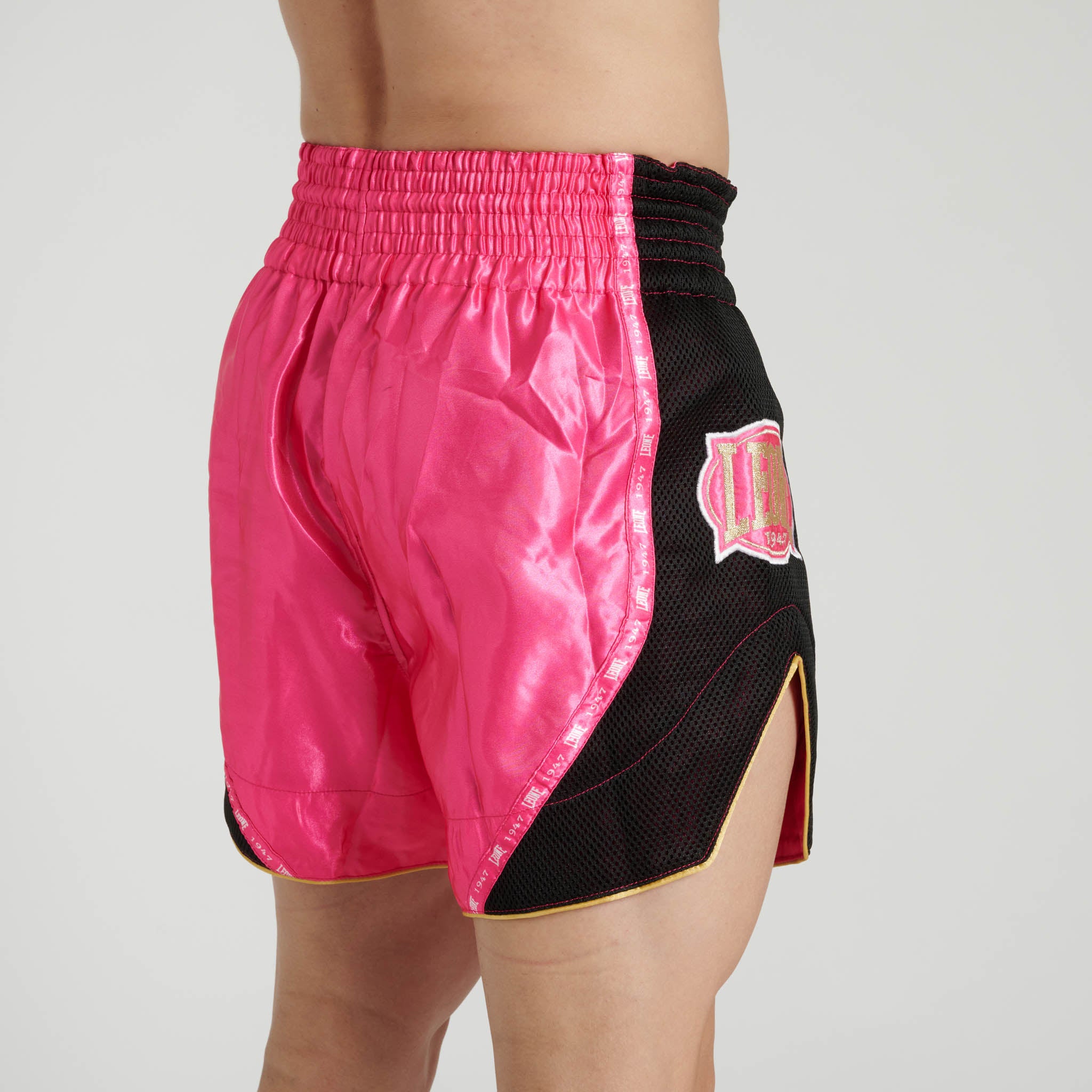 CLASSIC SHORTS