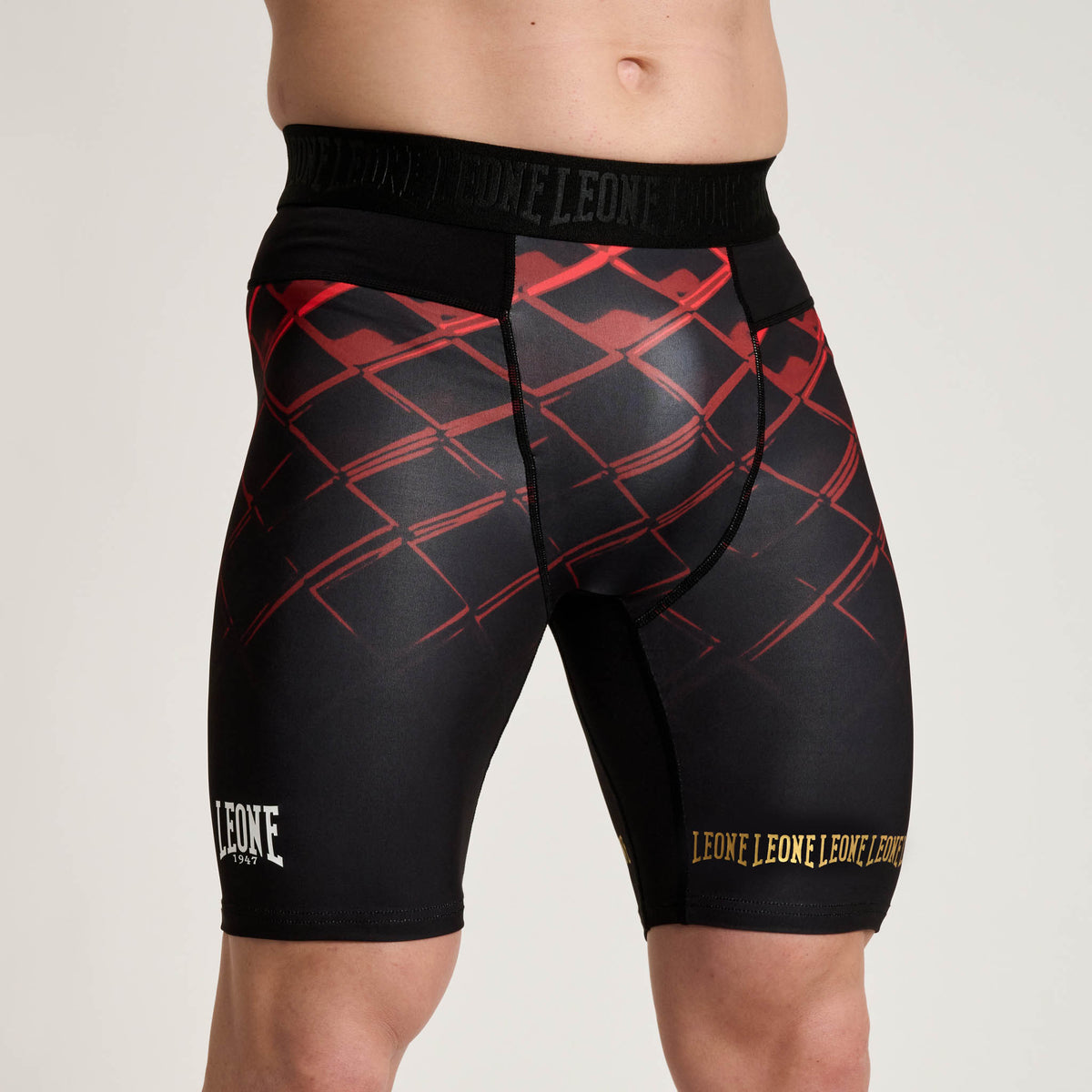 MEN’S COMPRESSION SHORTS MMA CAGE
