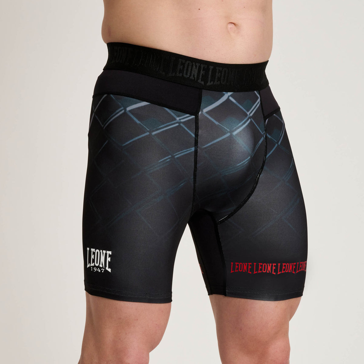 MEN’S COMPRESSION SHORTS MMA CAGE