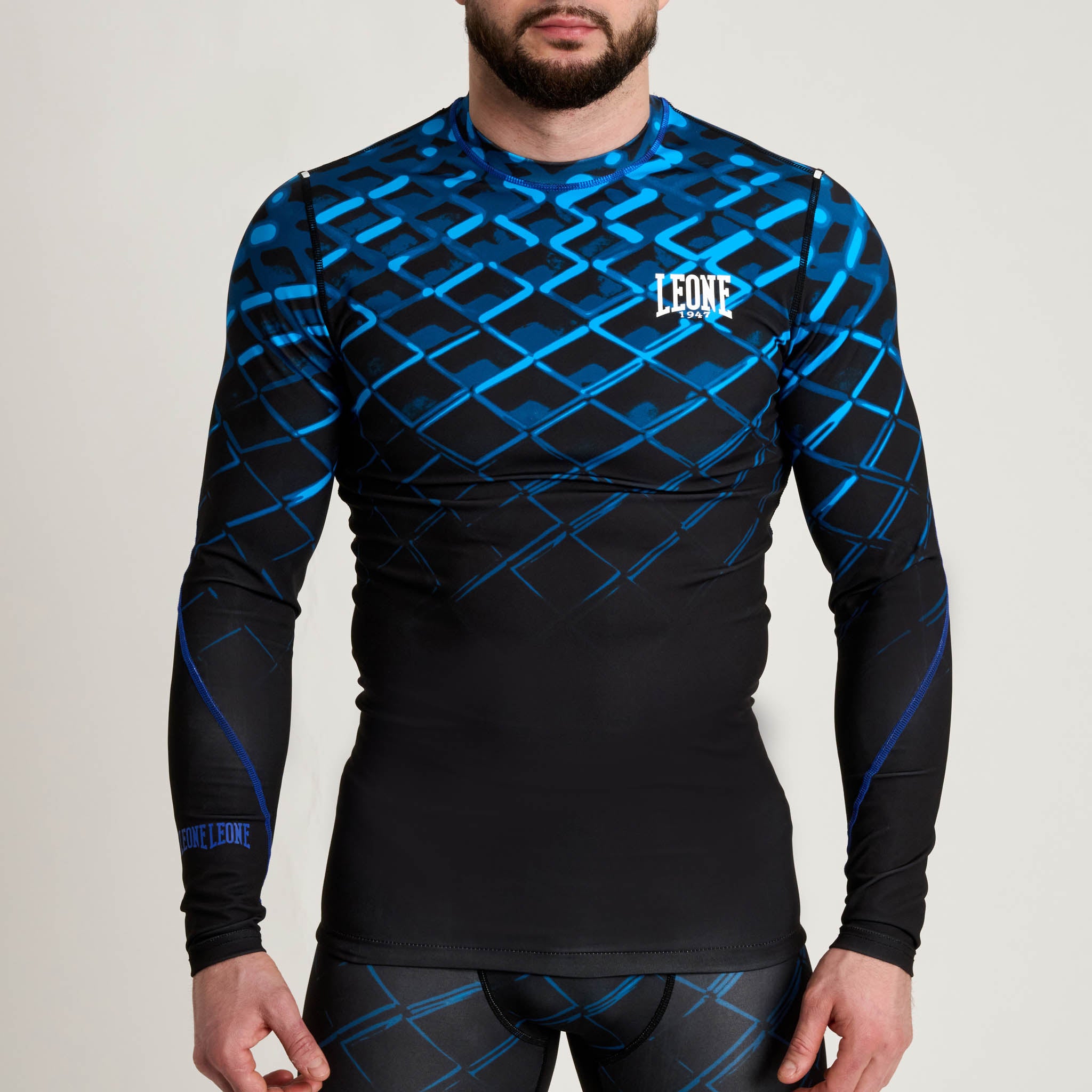 MMA CAGE MEN’S LONG SLEEVE RASHGUARD