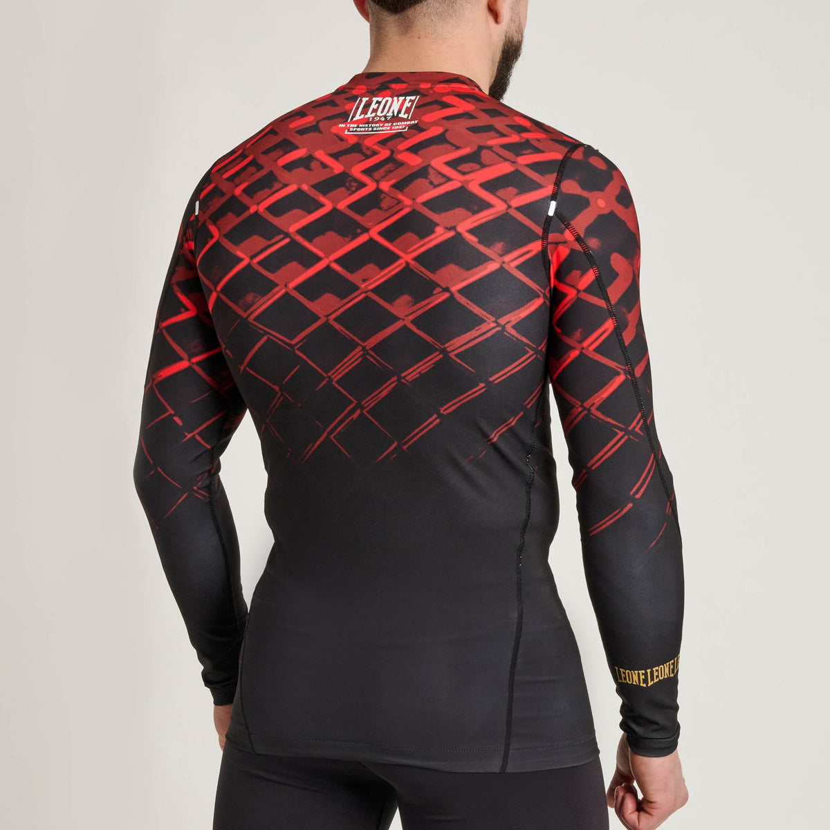 MMA CAGE MEN’S LONG SLEEVE RASHGUARD
