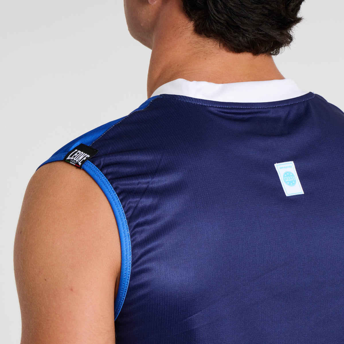 WAKO SLEEVELESS T-SHIRT