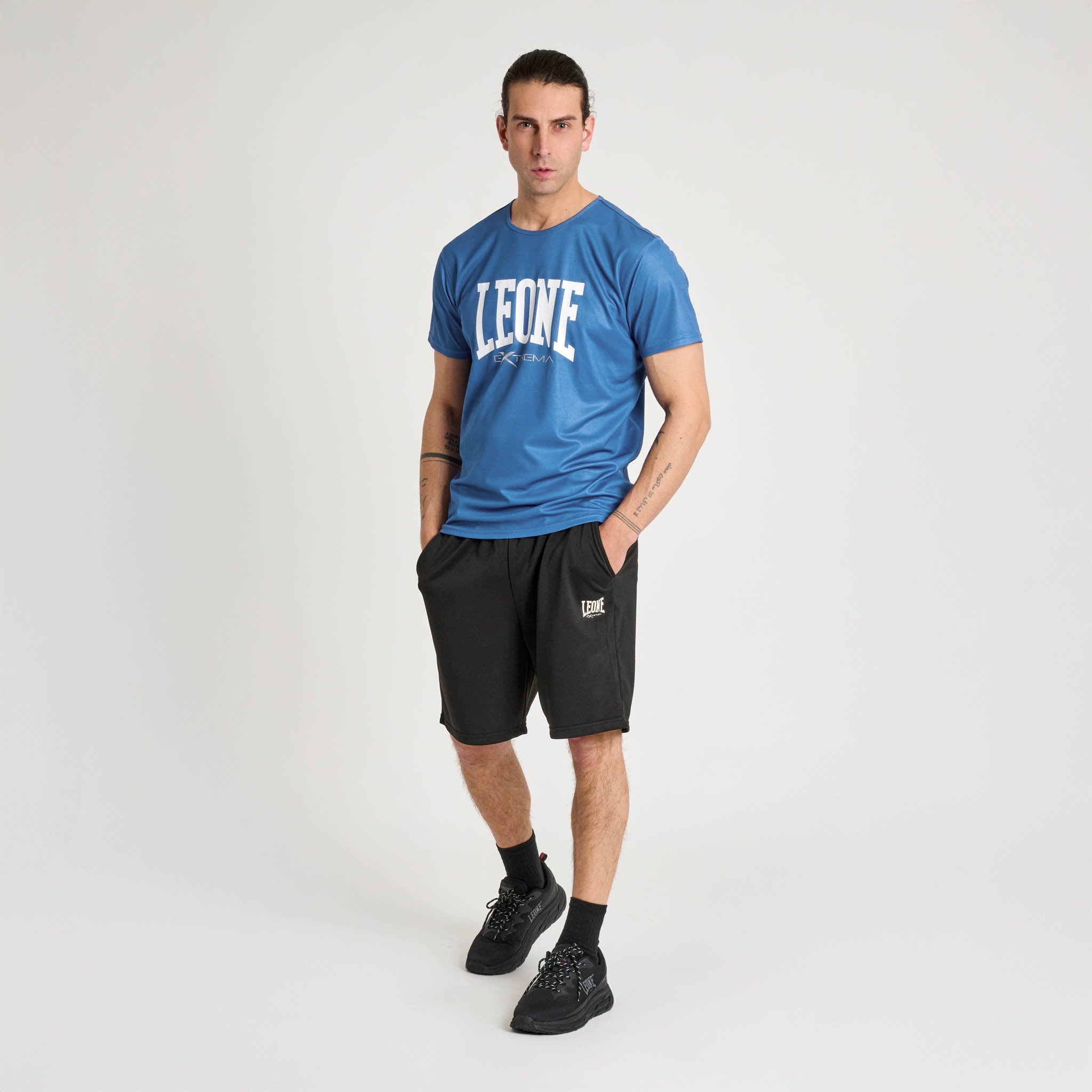 T SHIRT LOGO