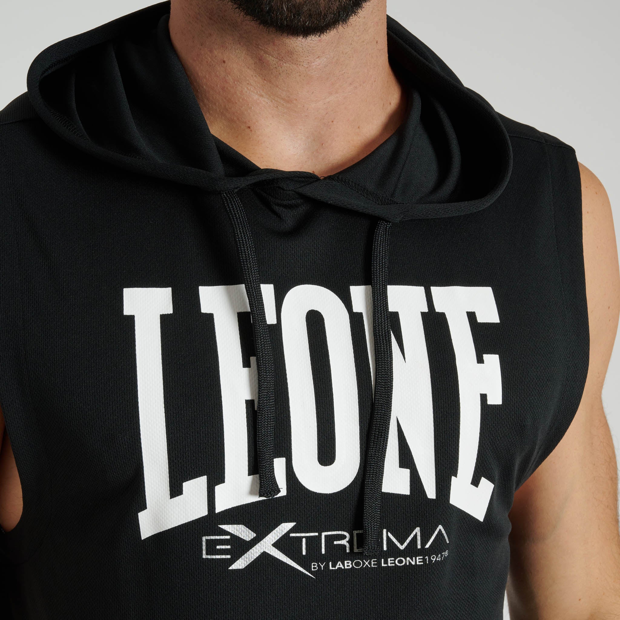 LOGO HOODED SLEEVELESS SWEATSHIRT