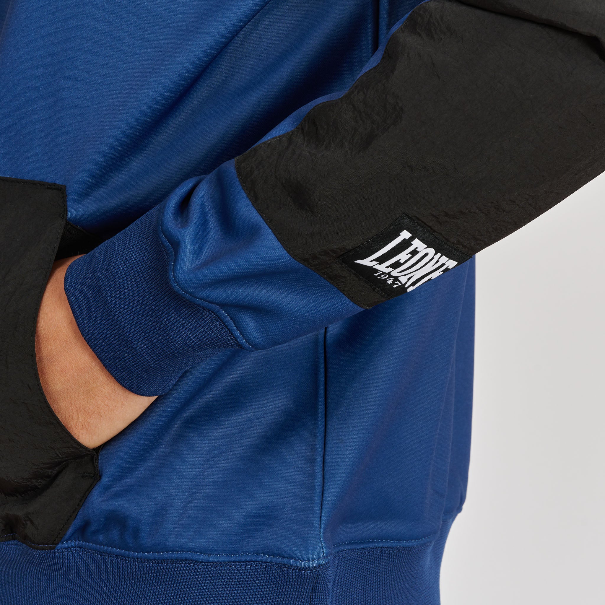 LOGO WACS HOODED SWEATSHIRT