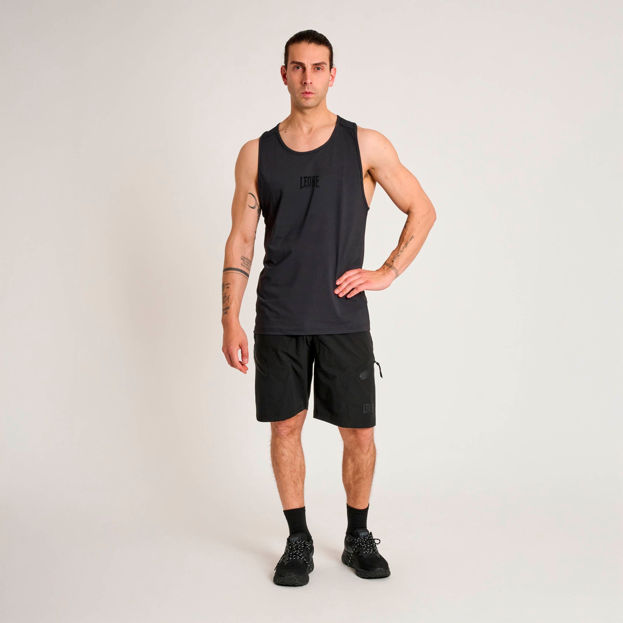 BLACK LION TANK