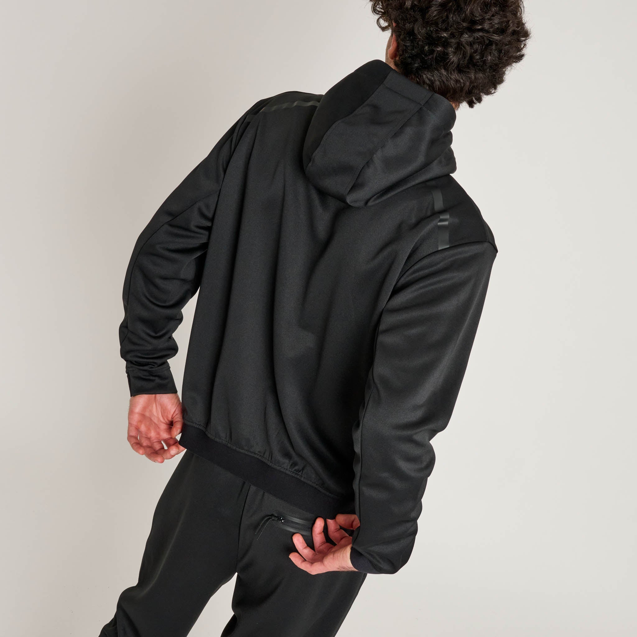 BLACK LION HOODED SWEATSHIRT