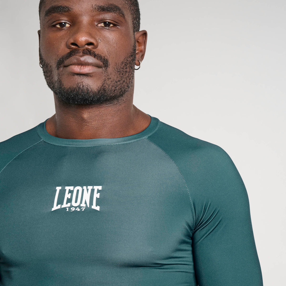 LOGO LONG SLEEVE RASHGUARD