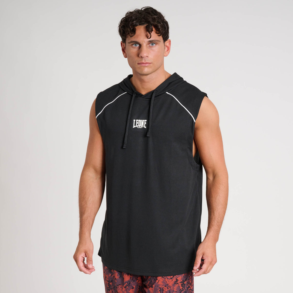 LOGO HOODED SLEEVELESS SHIRT