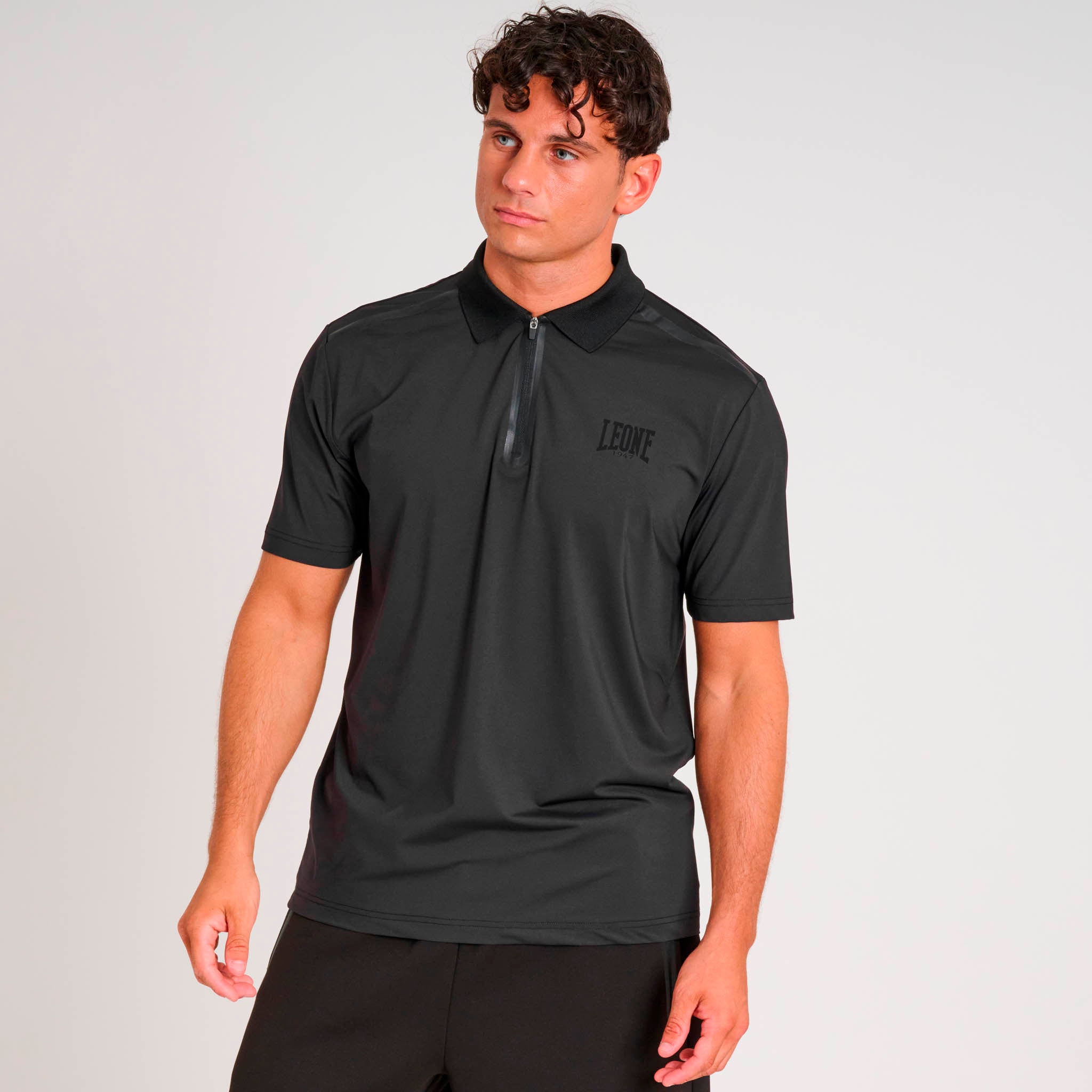 T-SHIRT POLO BLACK LION