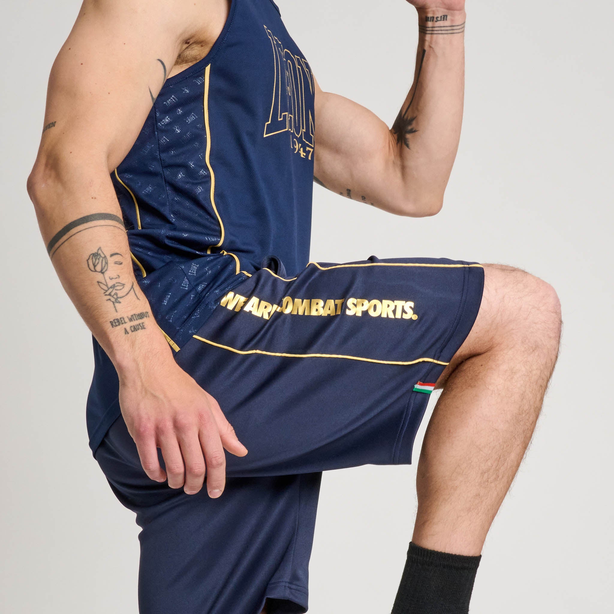 DNA SLEEVELESS SHIRT