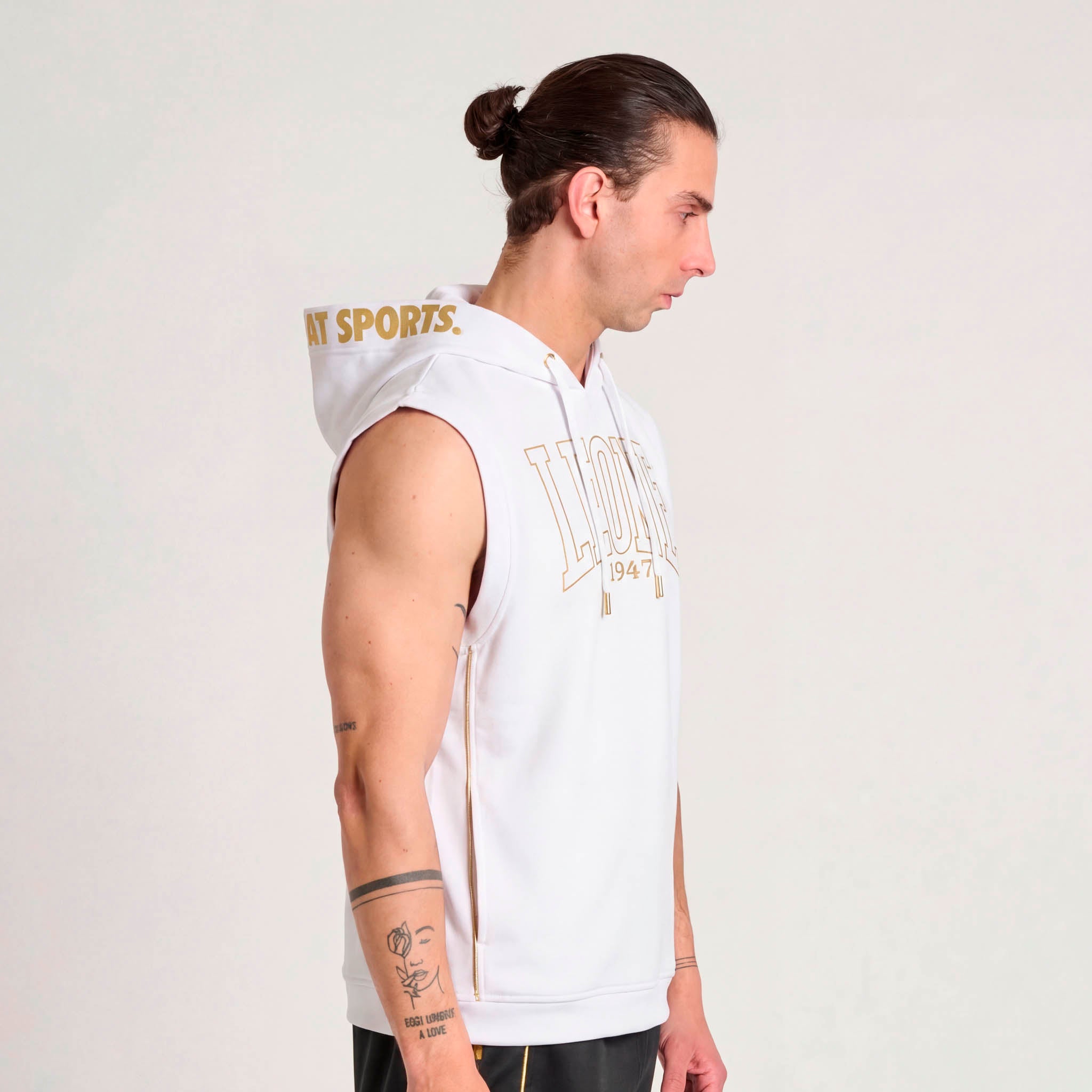 DNA HOODED SLEEVELESS SWEATSHIRT