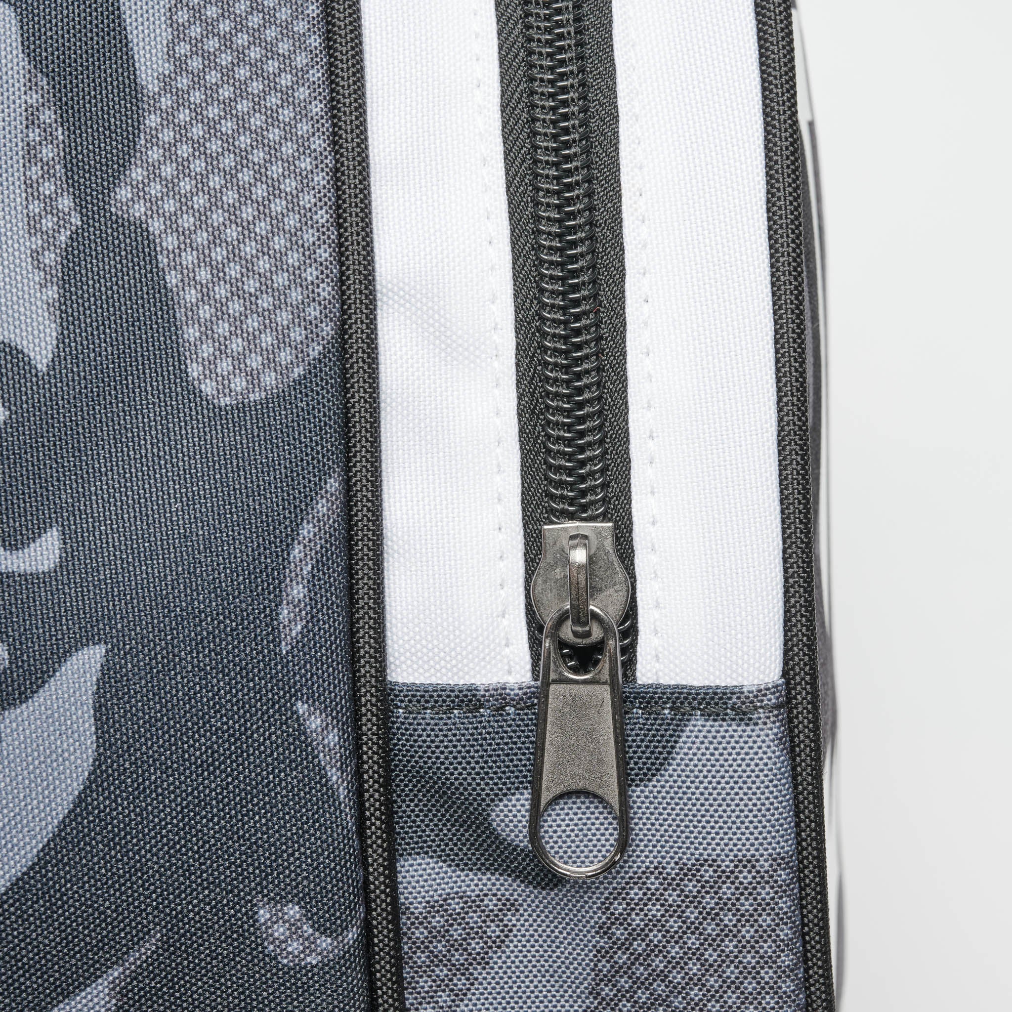 "MIMETIC" Sporting Bag