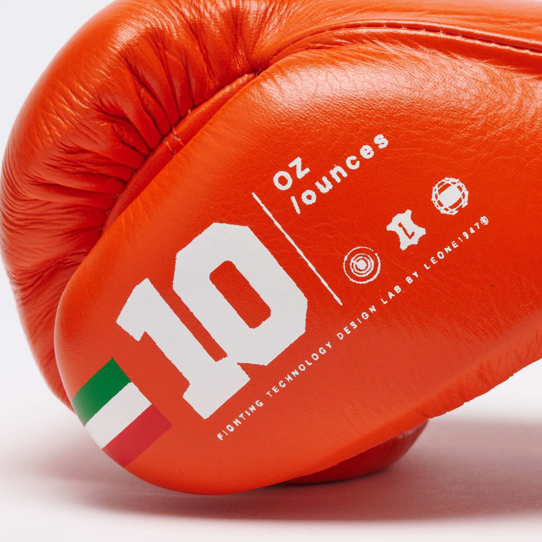 SHOCK PLUS BOXING GLOVES
