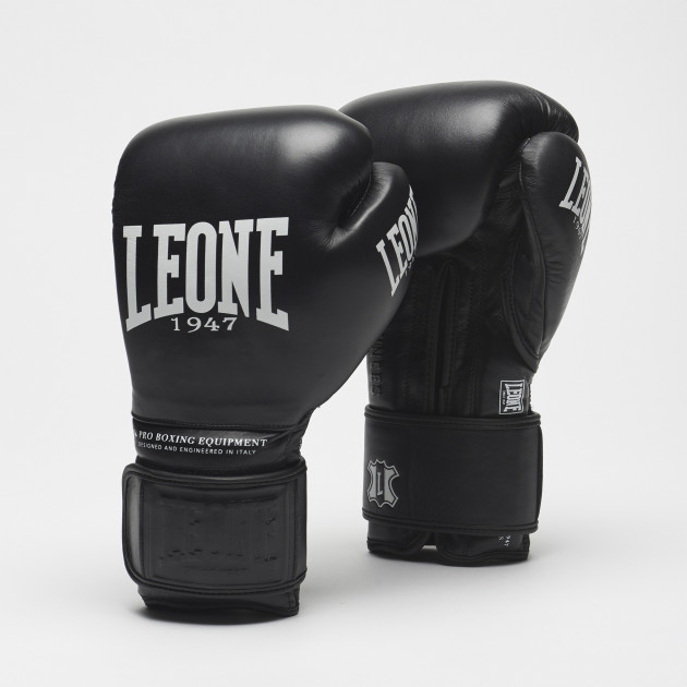 THE GREATEST BOXING GLOVES