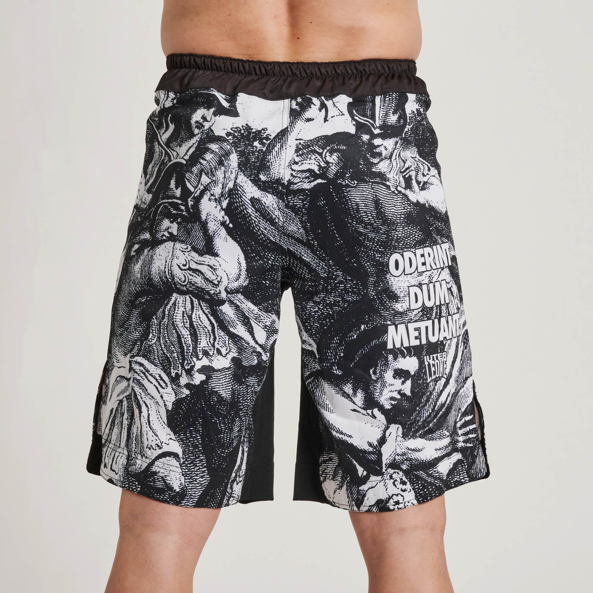 BARBEDWIRED MMA SHORTS (IUTER)