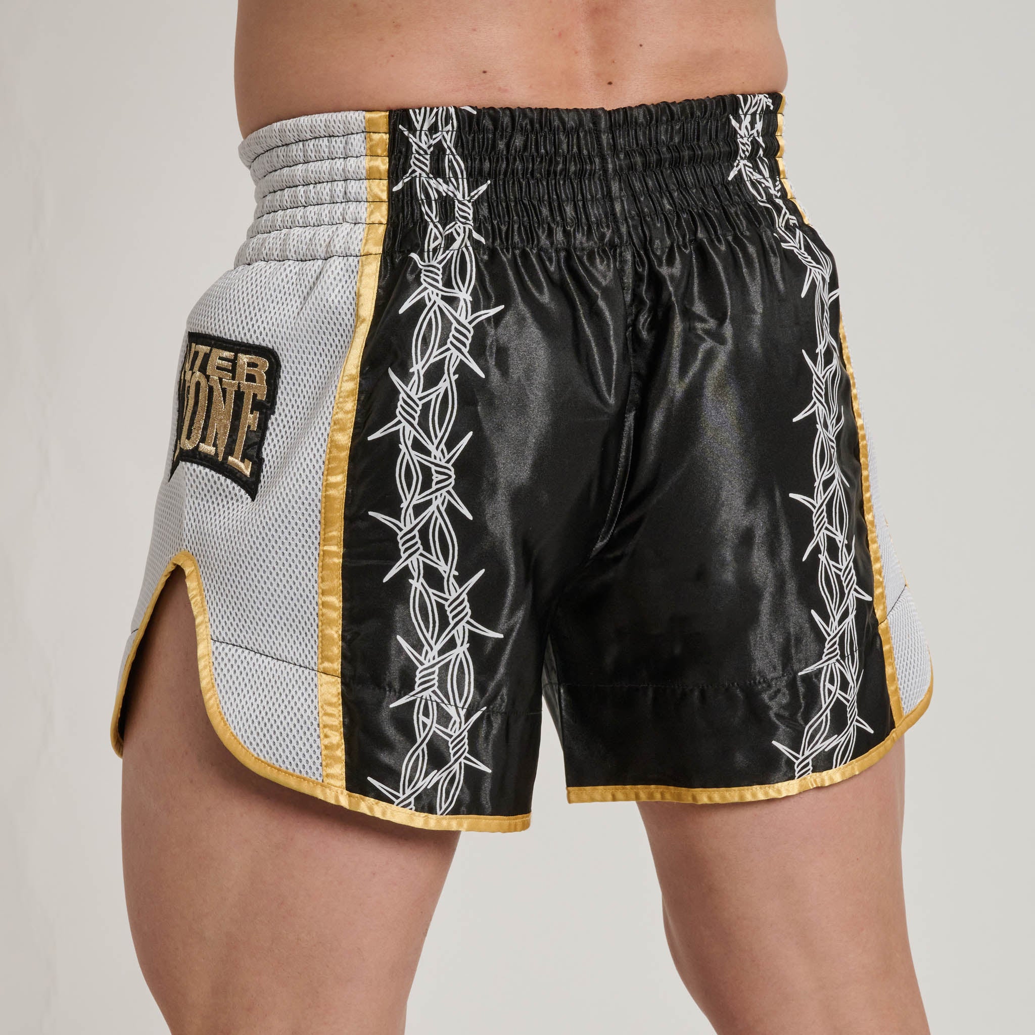 KICK THAI SHORTS BARBEDWIRED (IUTER)