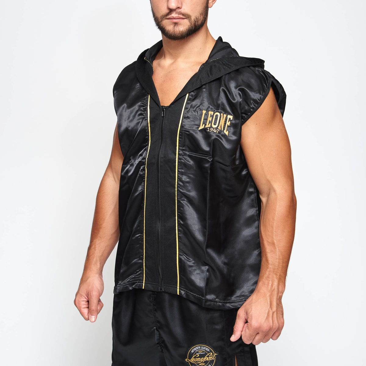 PREMIUM SLEEVELESS BOXING GOWN