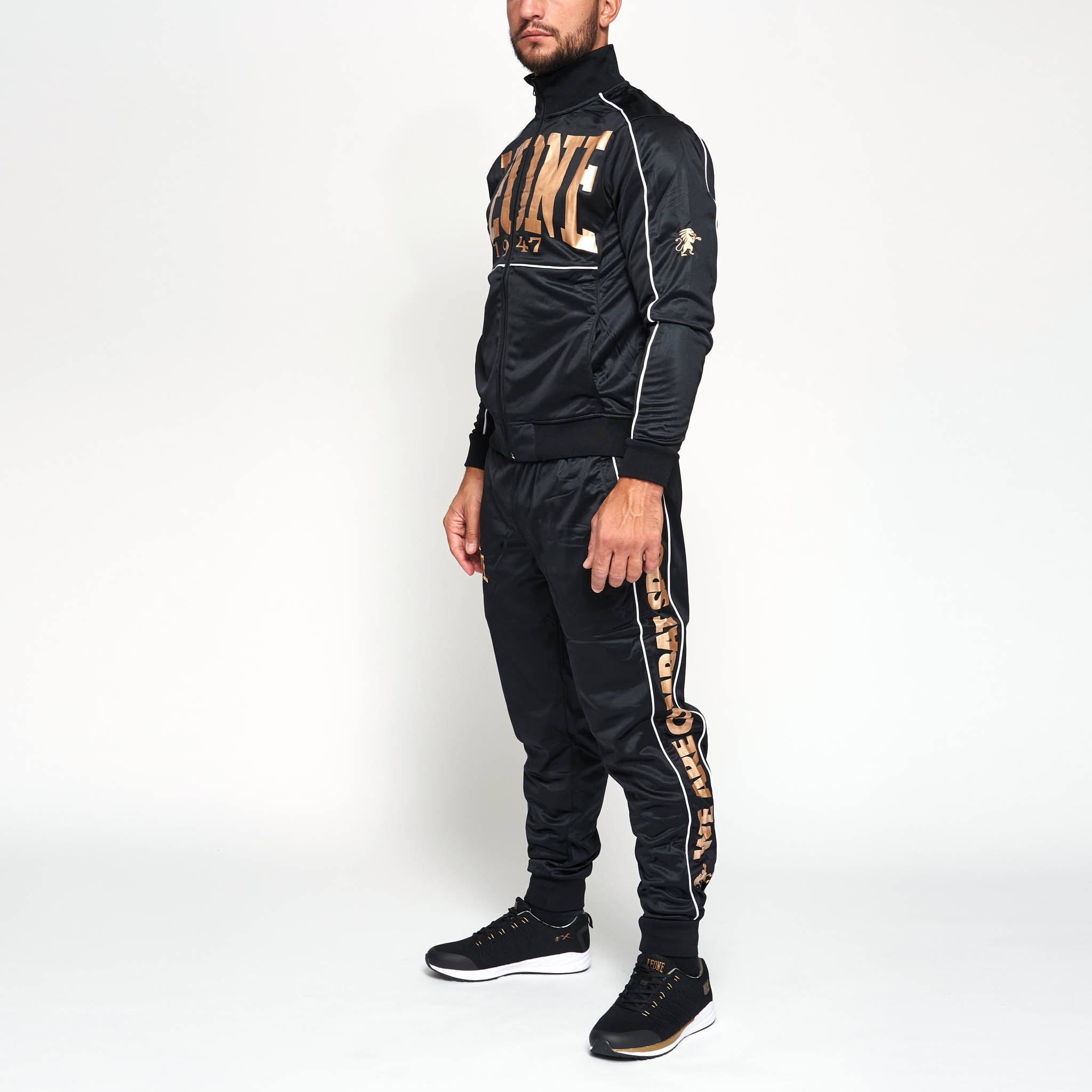 PREMIUM SUIT