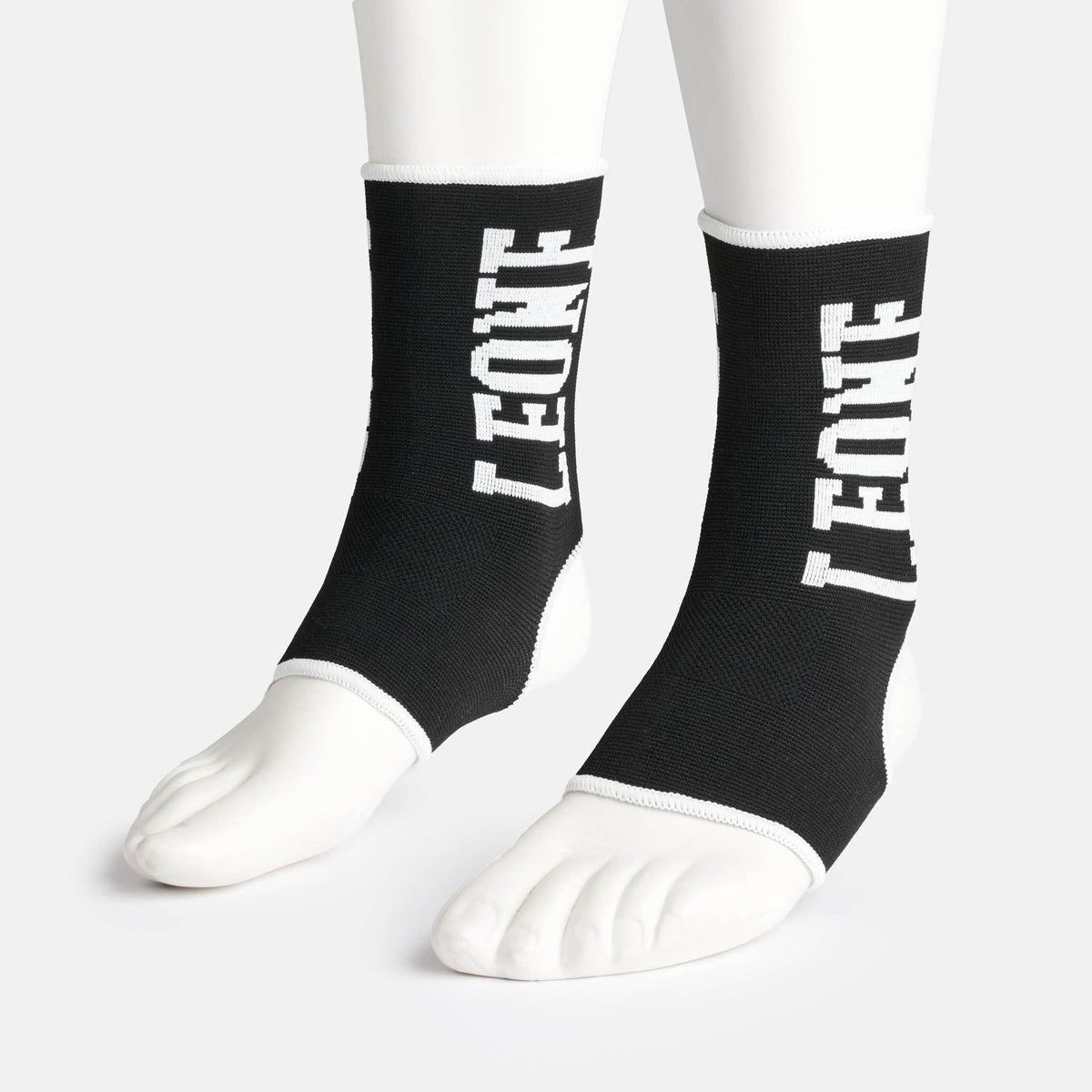 JACQUARD ANKLE GUARDS
