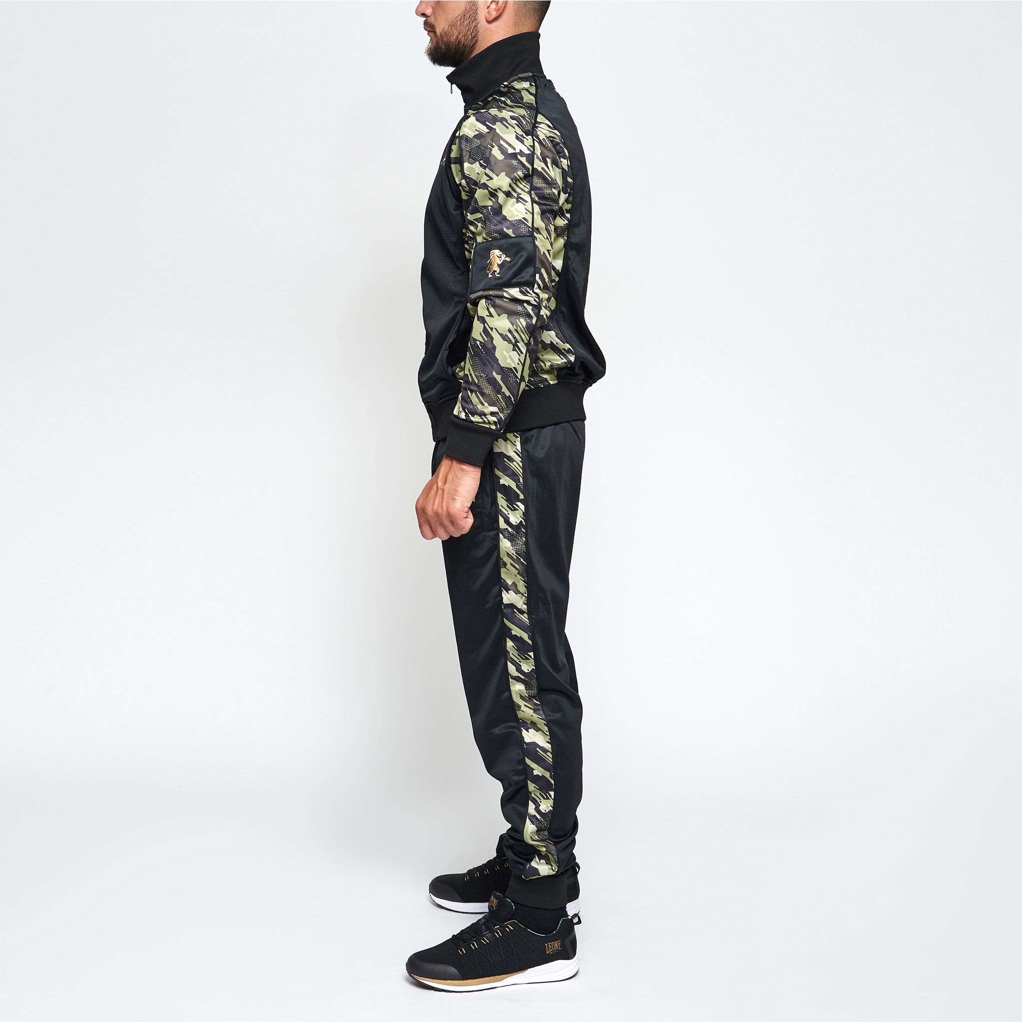 NEO CAMO SUIT