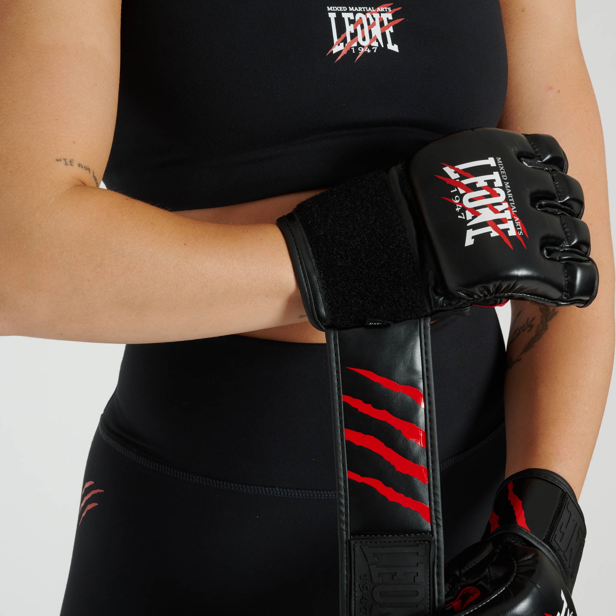 PRIMAL INSTINCT woman leggings