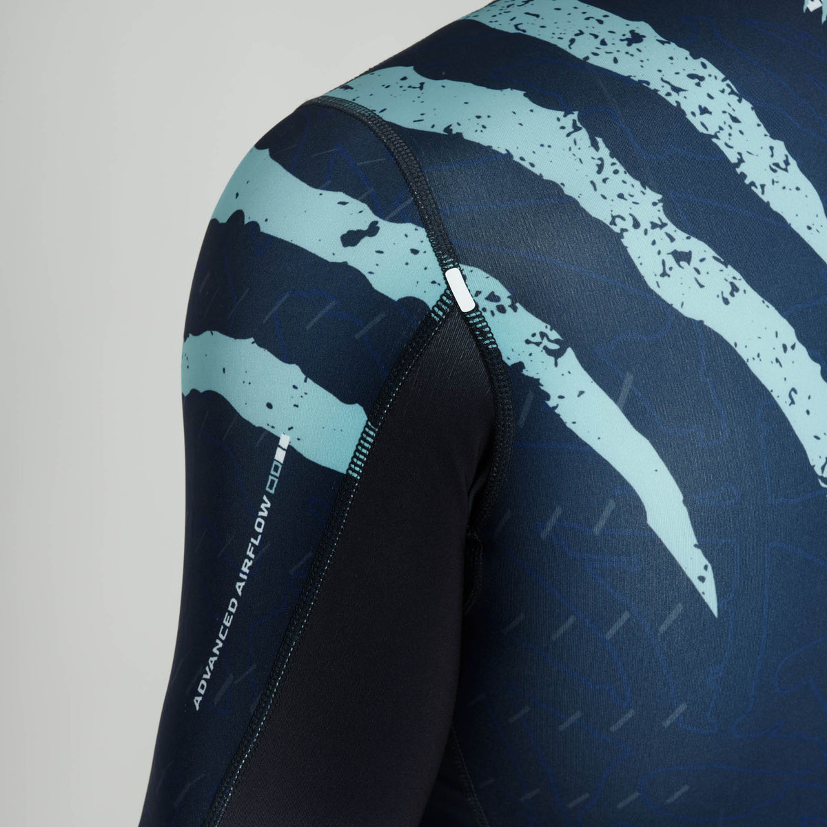 PRIMAL INSTINCT long sleeved rashguard