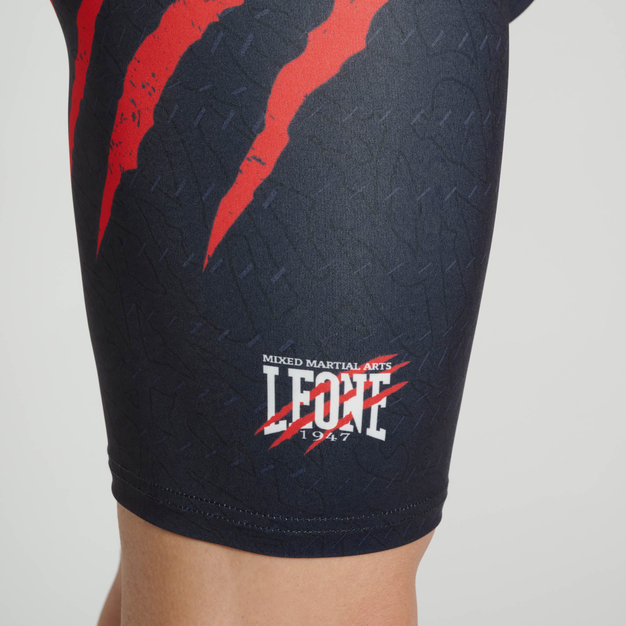 PRIMAL INSTINCT compression shorts