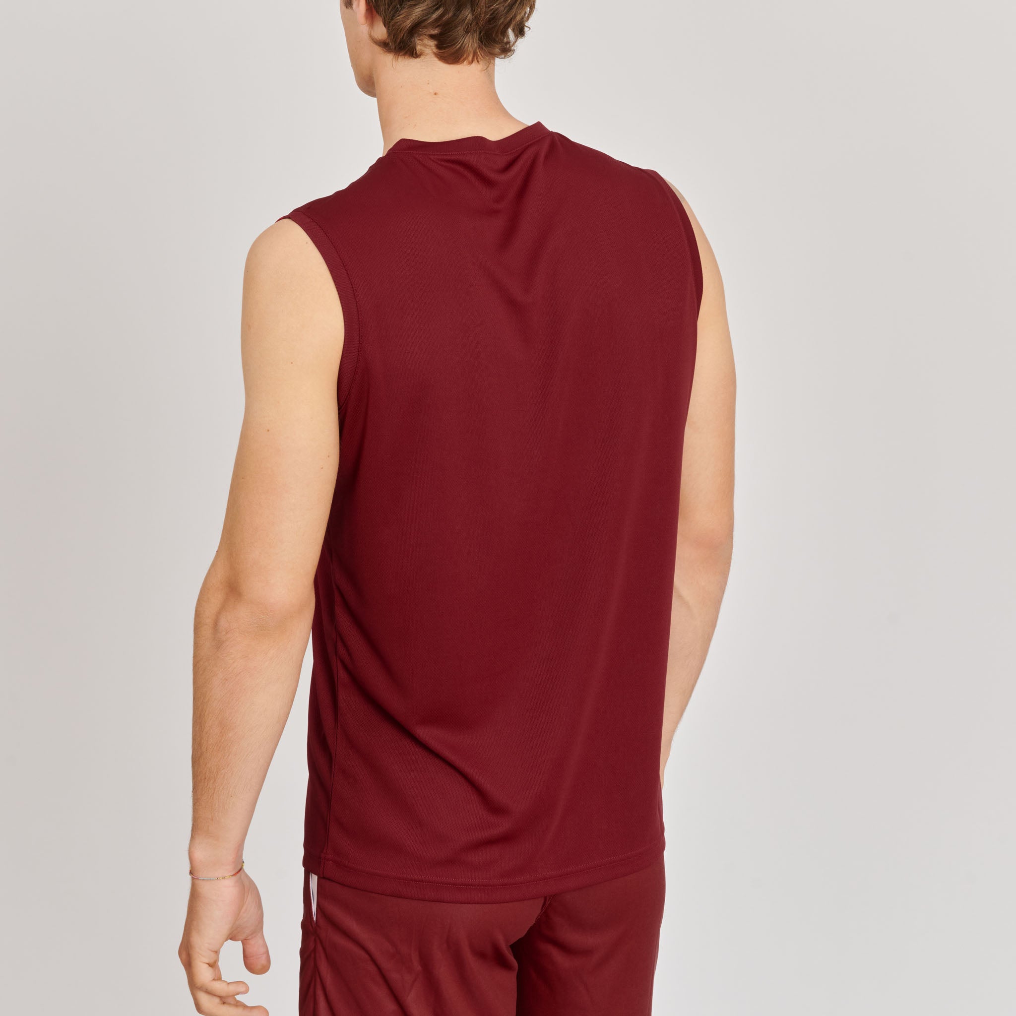 LOGO SLEEVELESS