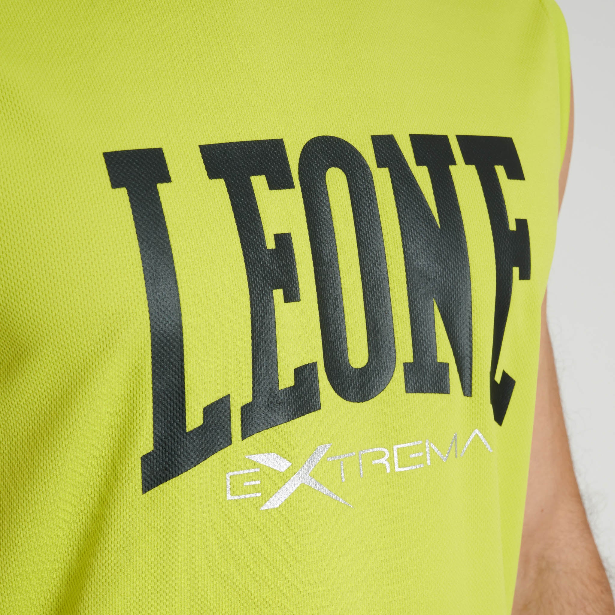 LOGO SLEEVELESS T SHIRT