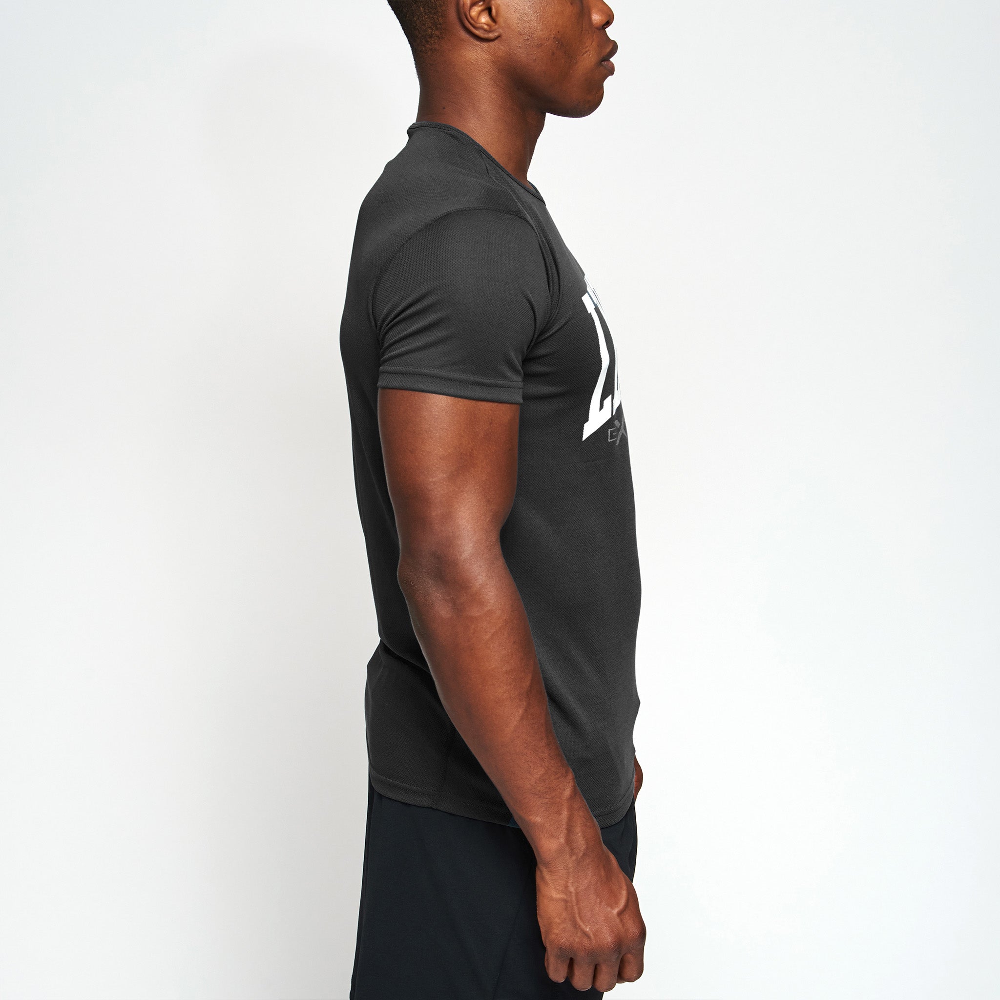 T-SHIRT LOGO