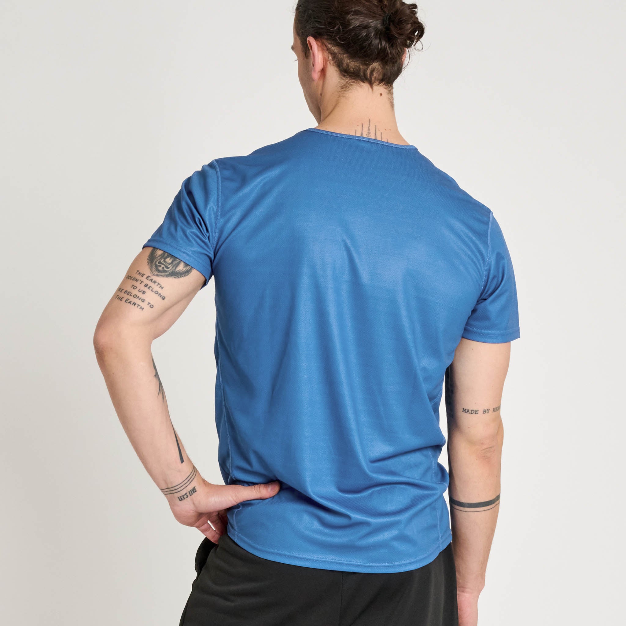 T SHIRT LOGO