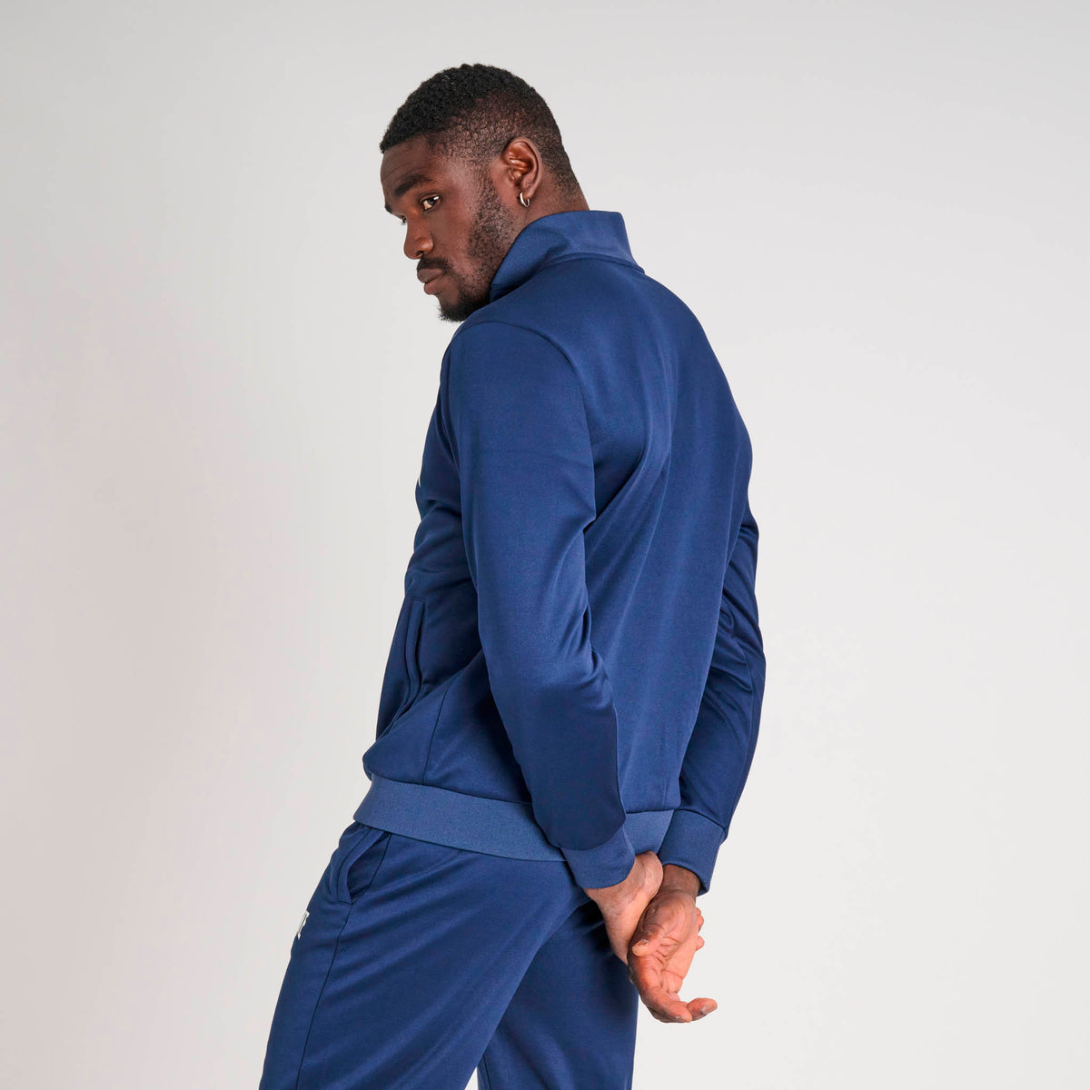FULL ZIP SWEATSHIRT