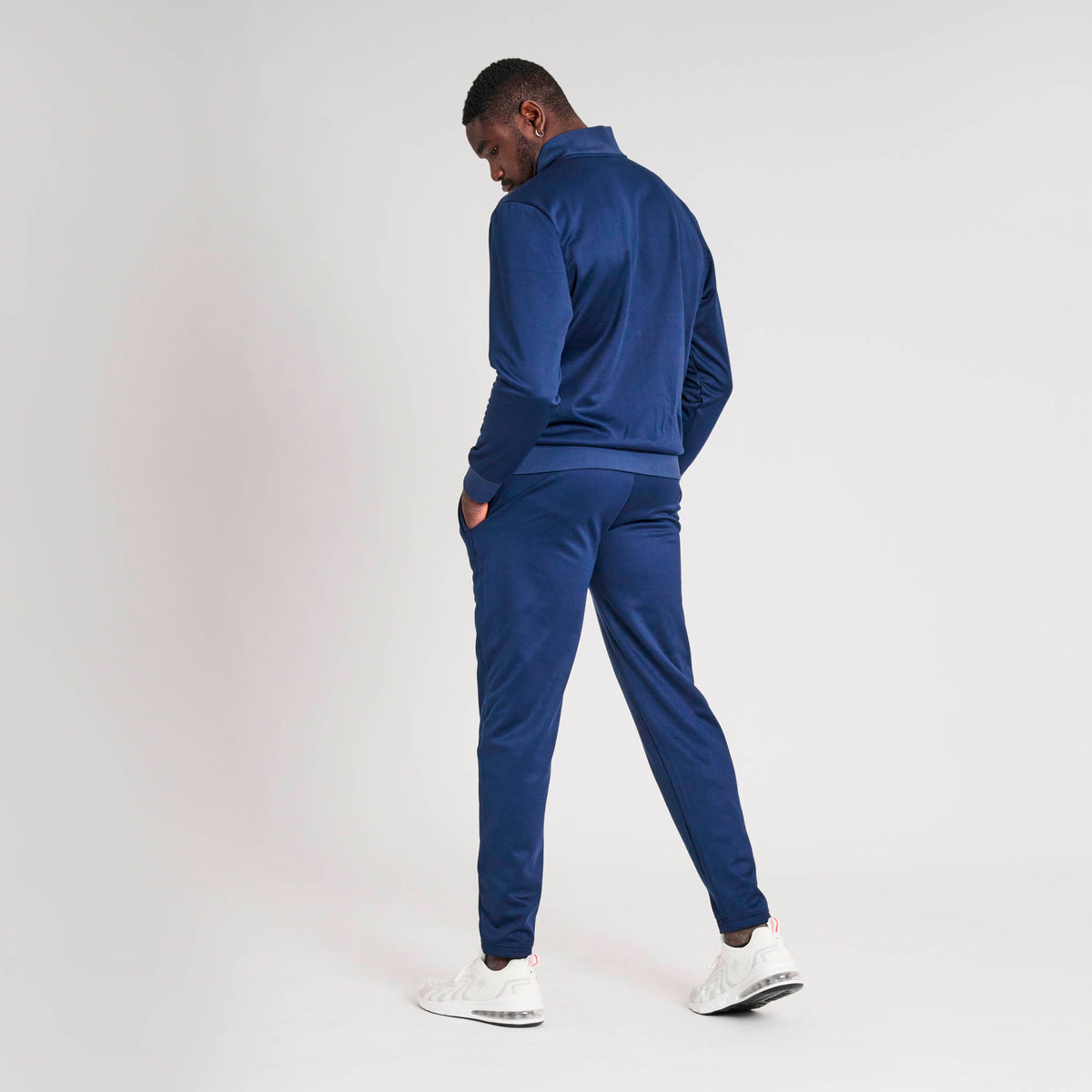 FULL ZIP SWEATSHIRT