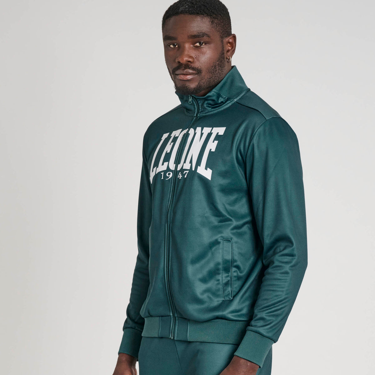 FULL ZIP SWEATSHIRT