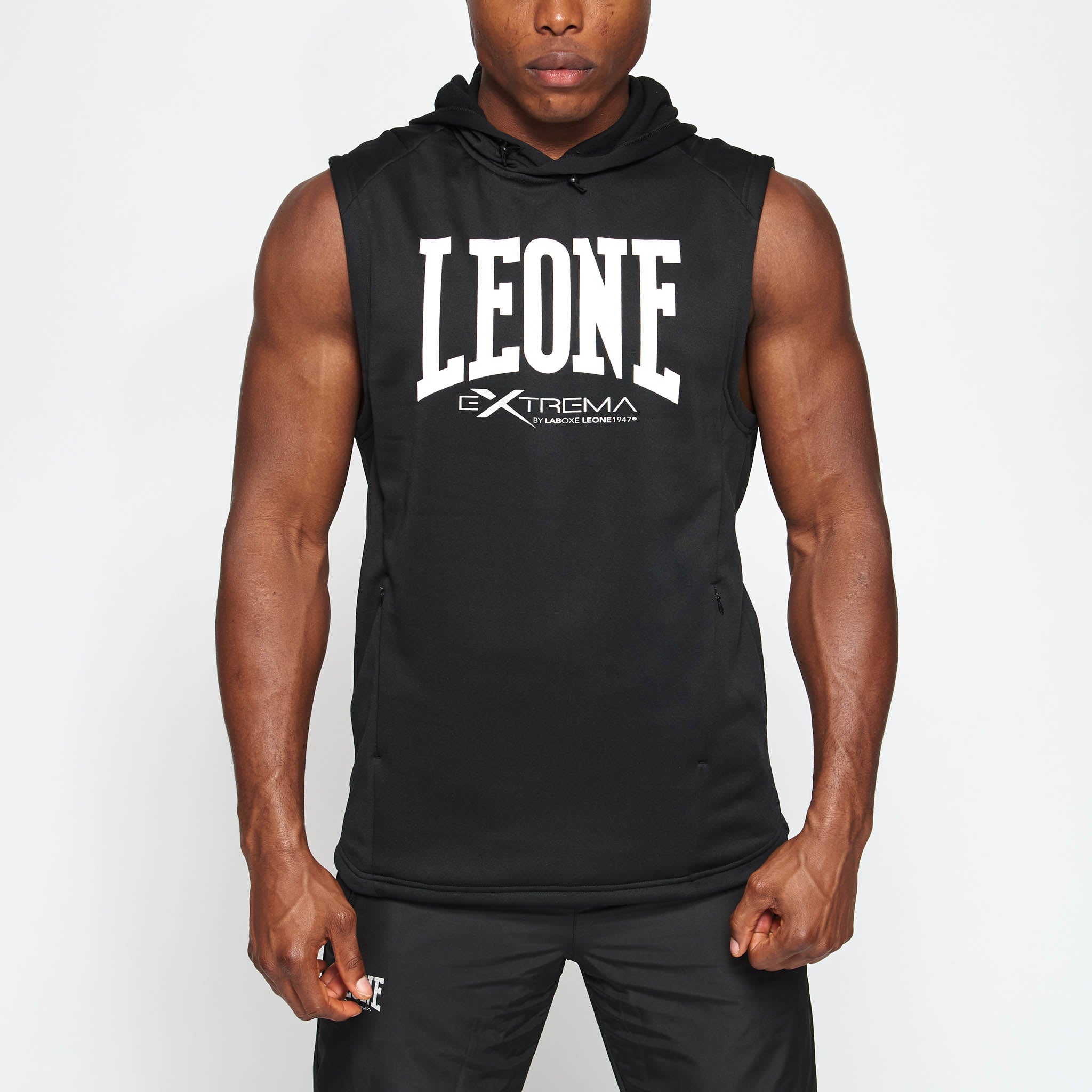 LOGO SLEEVELESS