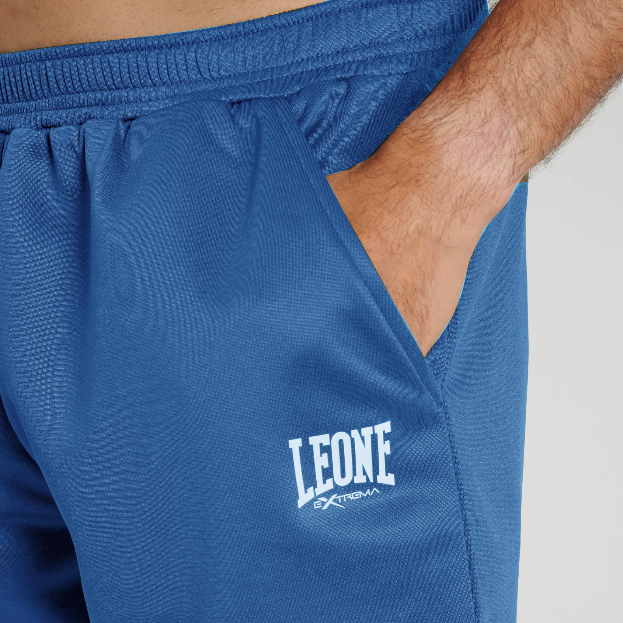LOGO SHORTS