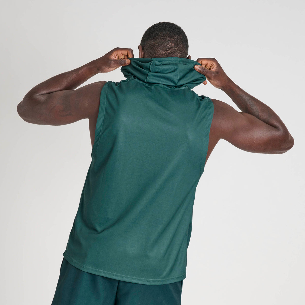 LIGHTWEIGHT LOGO HOODED SLEEVELESS SWEATSHIRT
