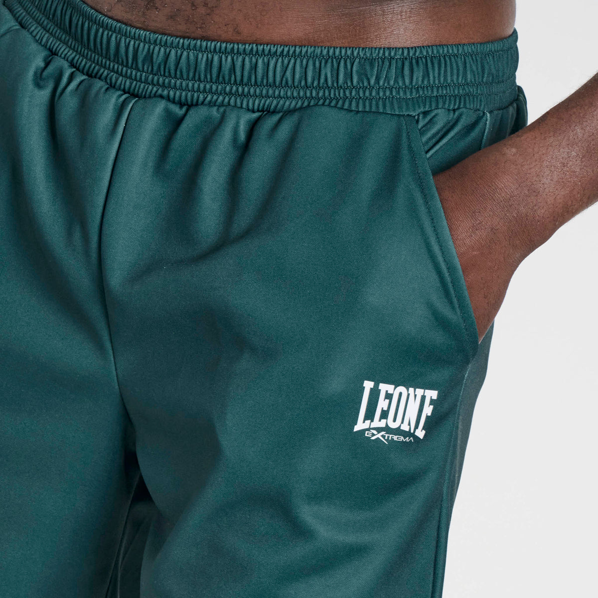 LOGO SHORTS