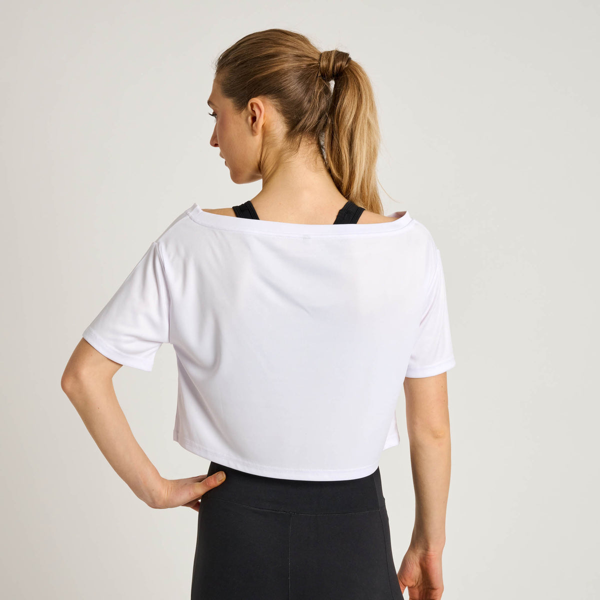 LOGO TEE CROP