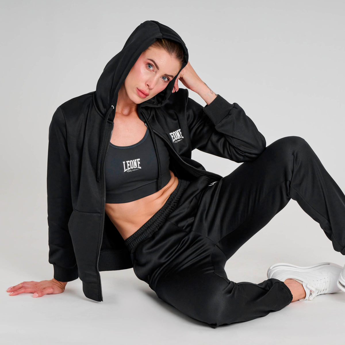 LOGO HOODED SWEATSHIRT