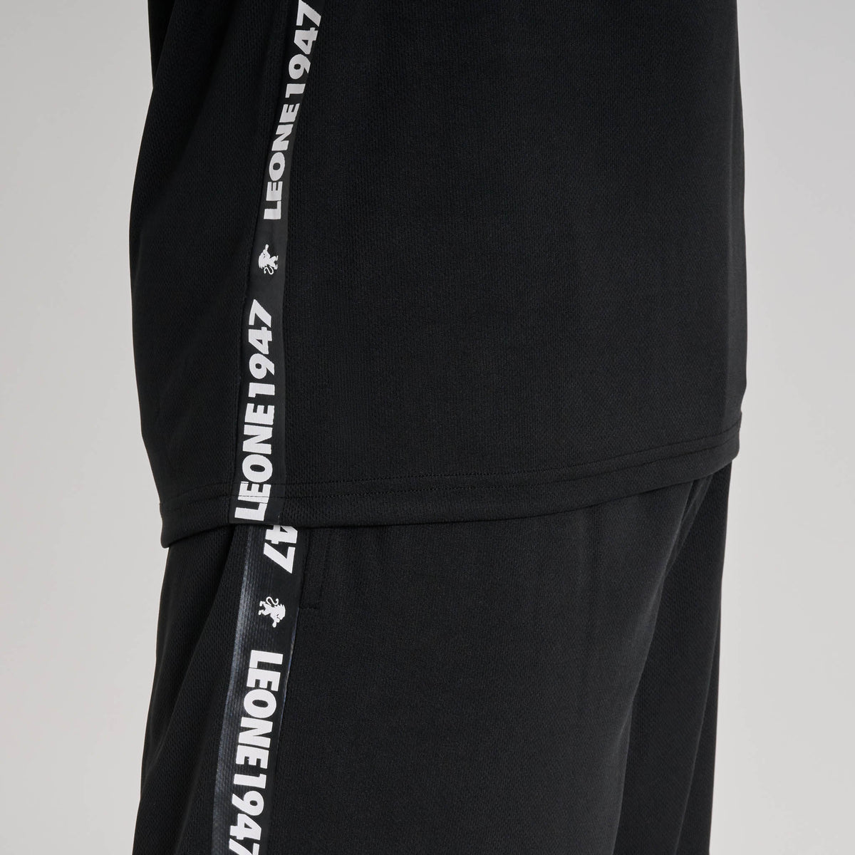 TAPE 47 T-SHIRT