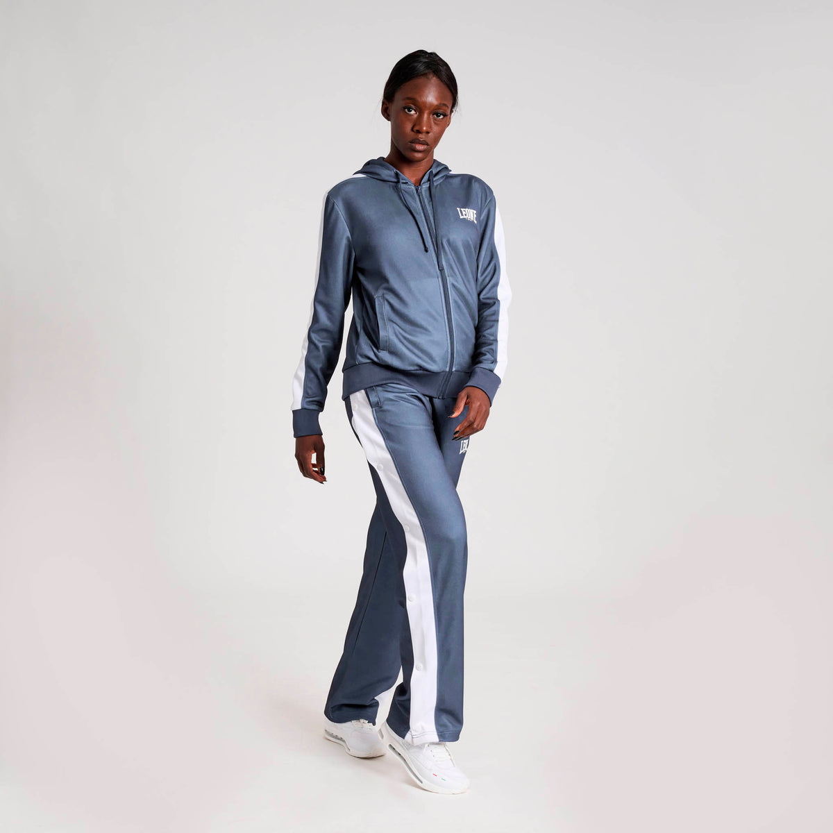 WOMAN FULL TRACKSUIT