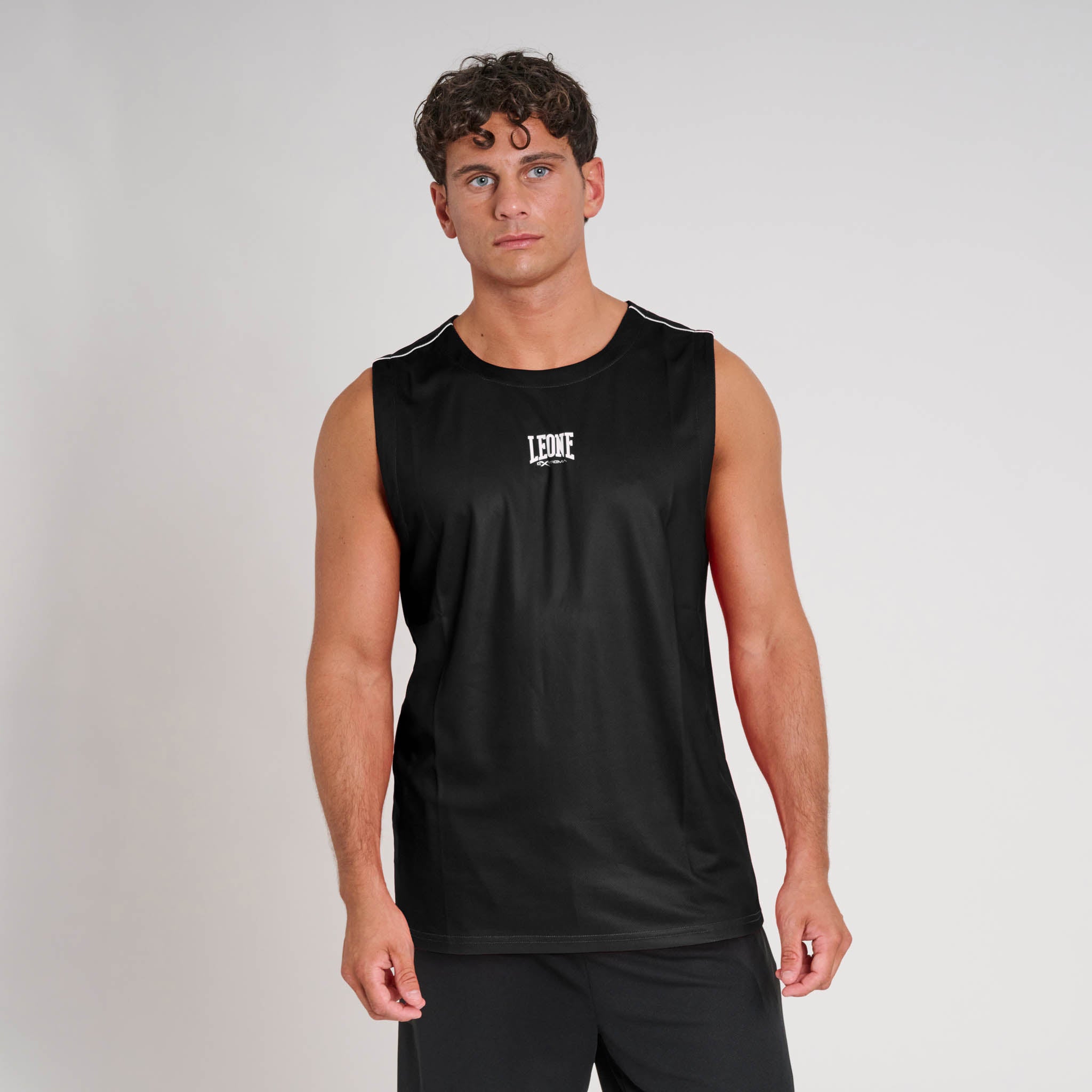 LOGO SLEEVELESS SHIRT