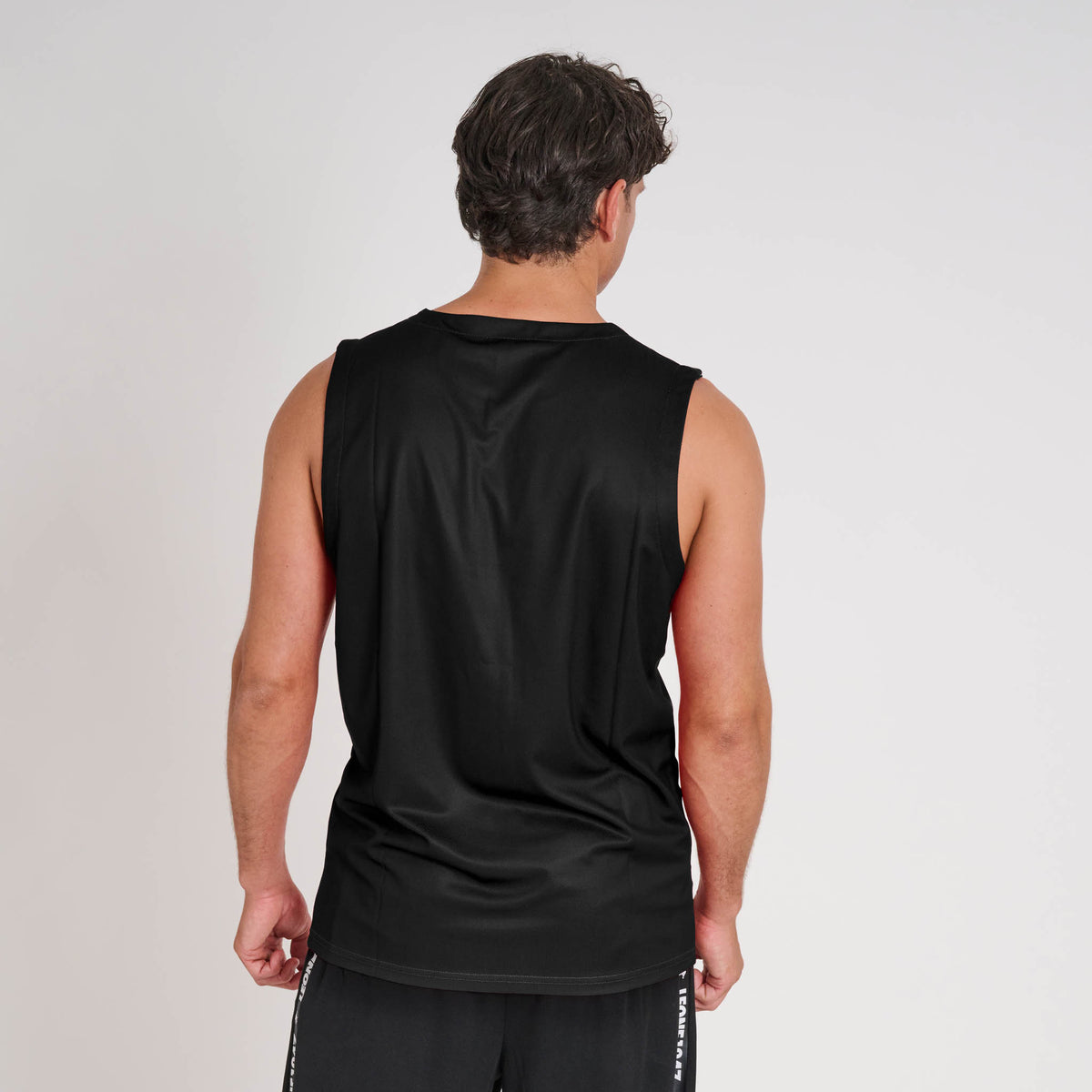 LOGO SLEEVELESS SHIRT