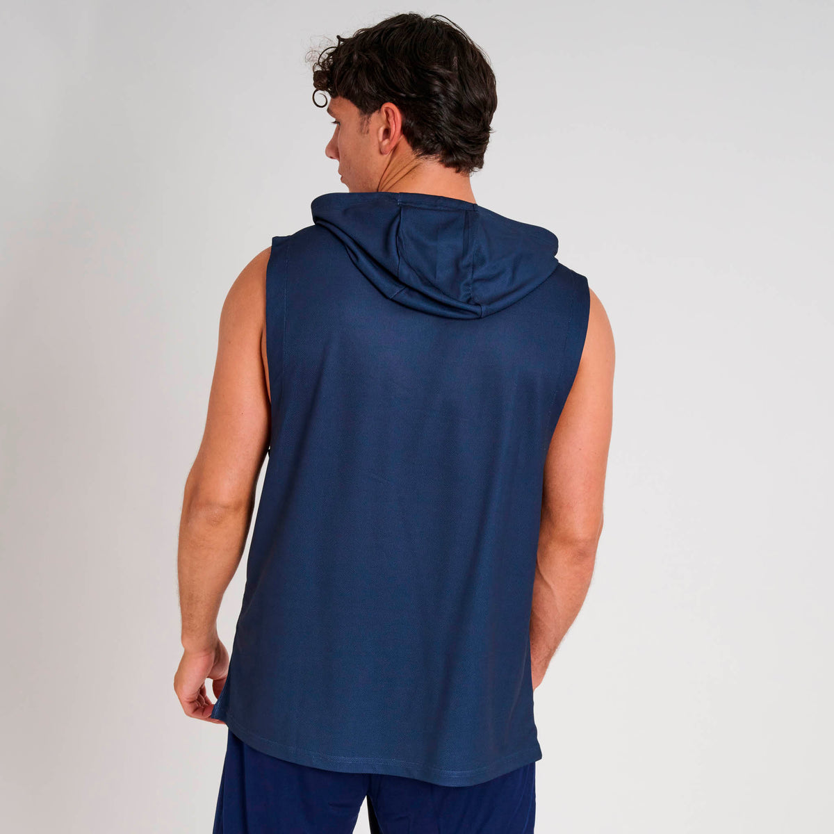 LOGO HOODED SLEEVELESS SHIRT