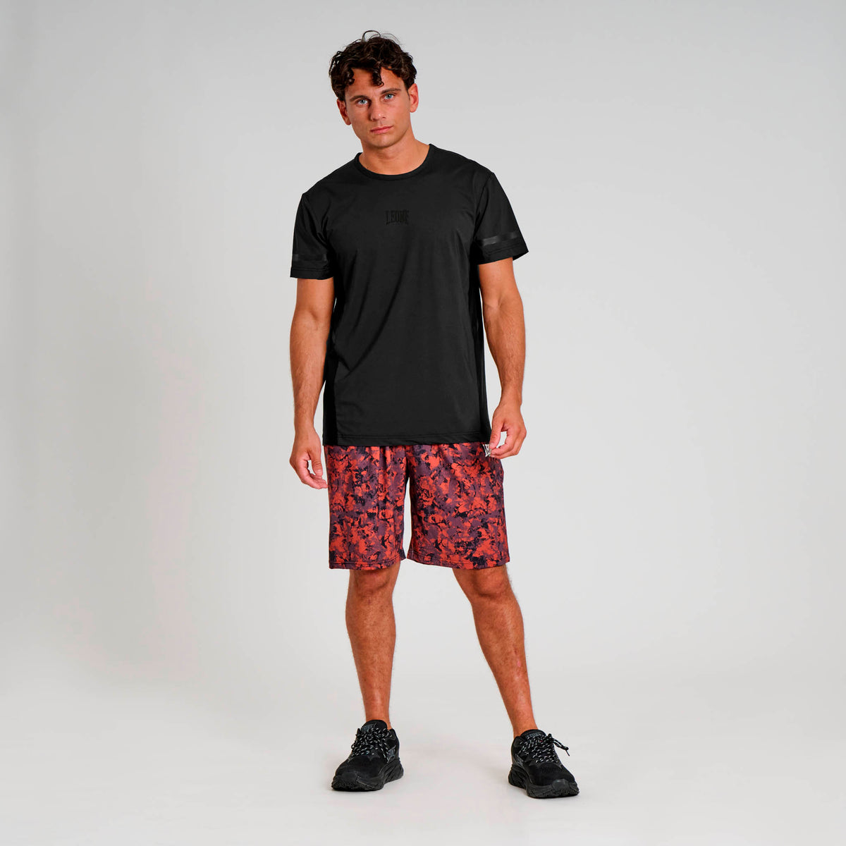 BLACK LION T-SHIRT
