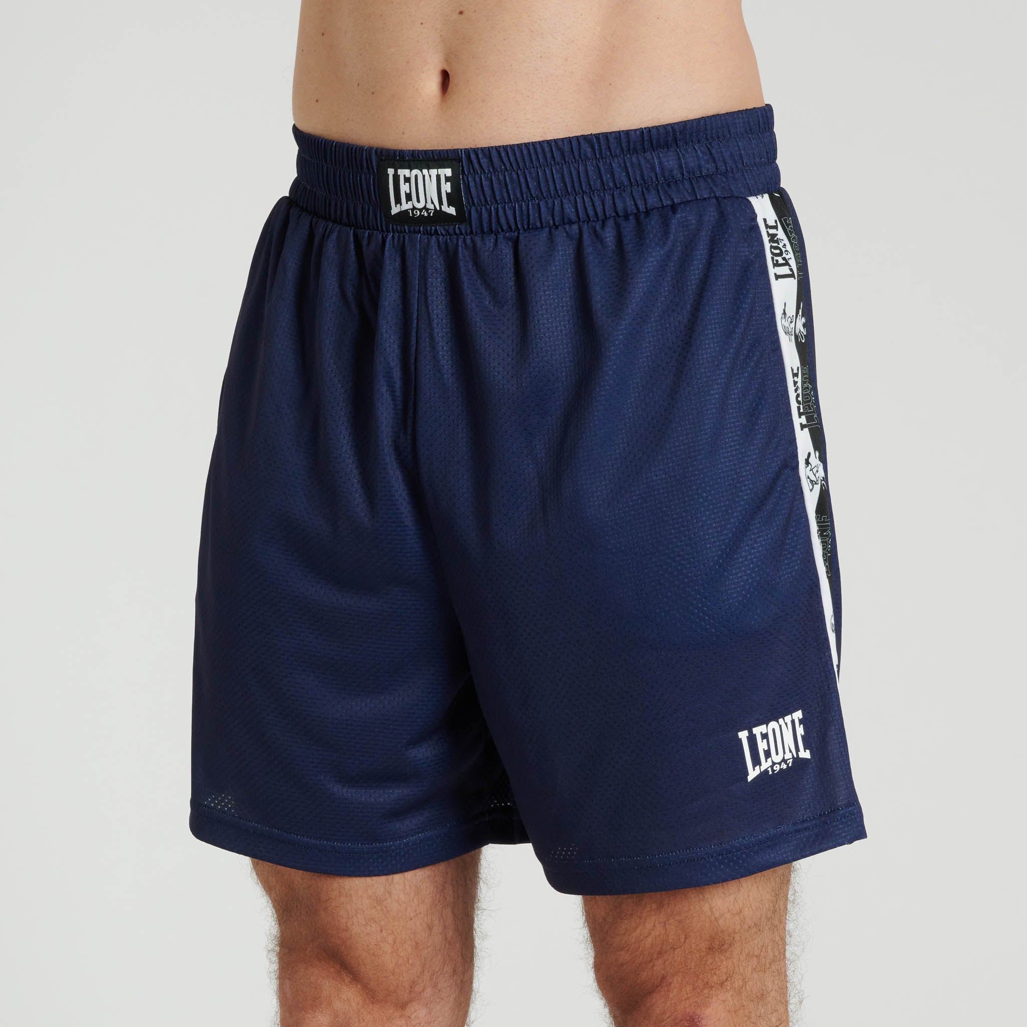 ICONIC SHORTS